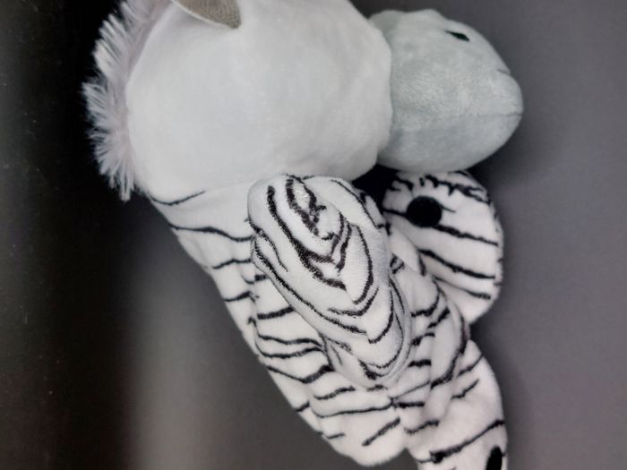 Peluche doudou marionnette zèbre savane blanc noir gris MAISONS DU MONDE MDM - photo numéro 5