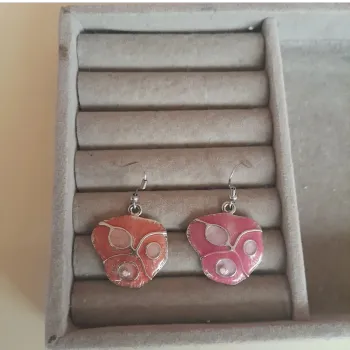 boucle d'oreille