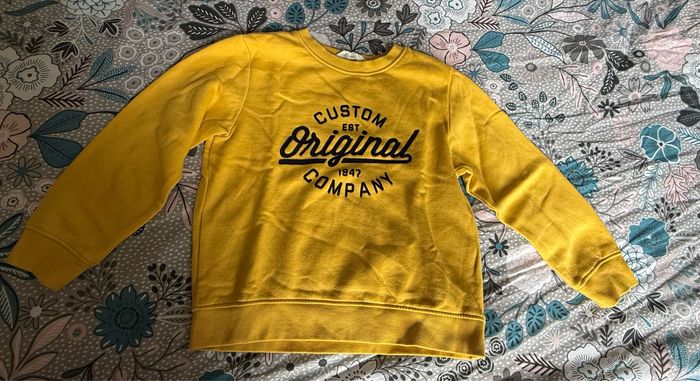 Sweat jaune moutarde H&M - Taille 4/6 ans