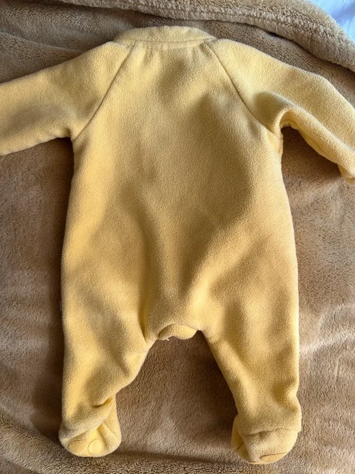Surpyjamas Disney Winnie the pooh Jaune en polaire taille 1 mois - photo numéro 6