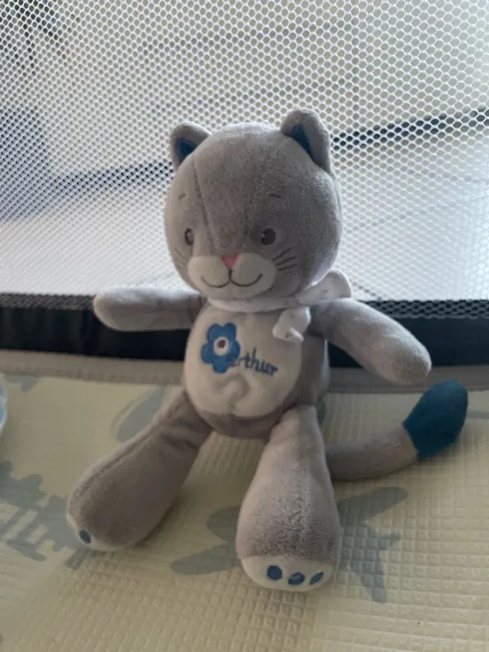 Peluche Arthur - photo numéro 3