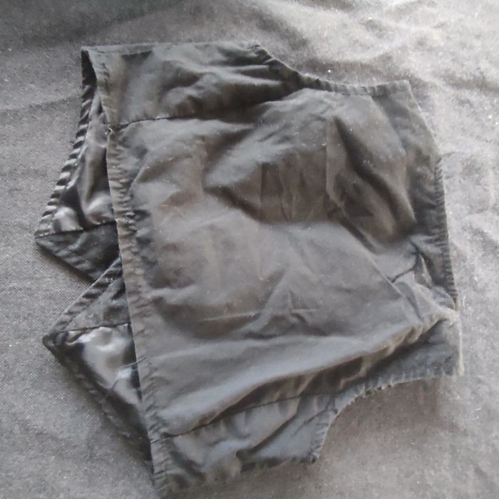 Gilet noir taille 9 mois ( 74 cm) - photo numéro 2