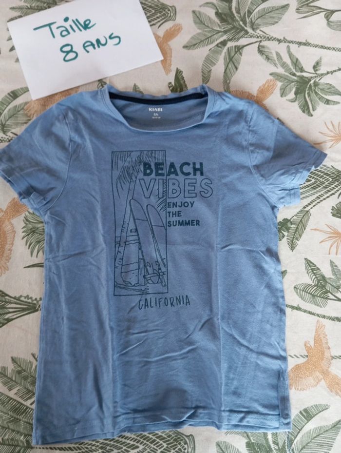 T-shirt kiabi taille 8ans