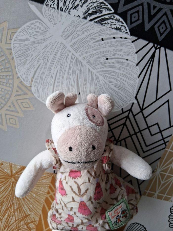 Petite peluche doudou vache Moulin Roty - photo numéro 2