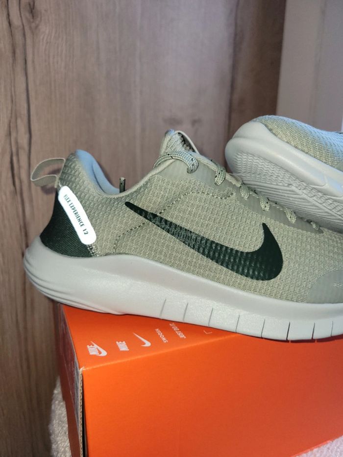 Baskets Nike fille - photo numéro 2