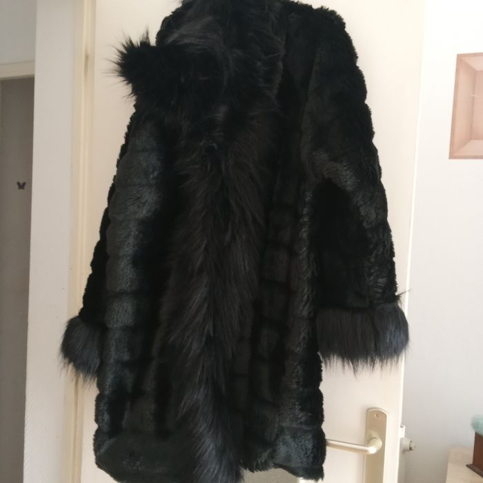 Vendre vêtements et chaussures - photo numéro 2