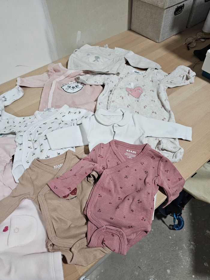 Lots  vêtements bébé fille - photo numéro 2