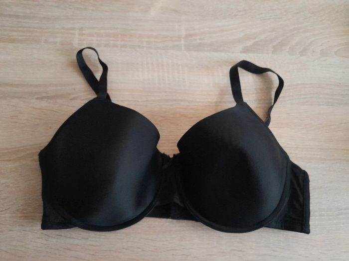 Soutien gorge noir 110 D