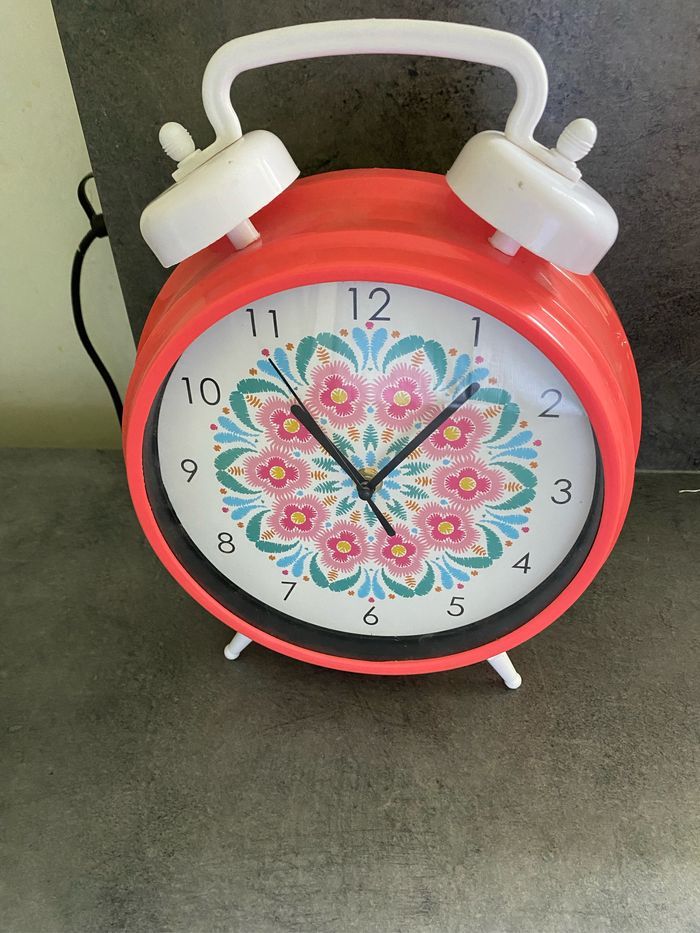 Horloge réveil floral