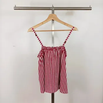 Top d'été rayé rouge et blanc à fines bretelles – Next T.12 A1023
