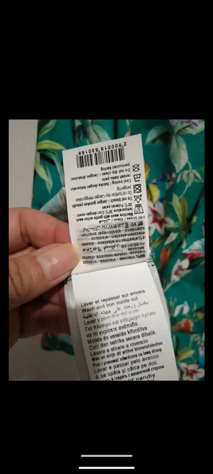 Robe Camaïeu imprimé fleuri épaules dénudées. Taille XL - photo numéro 6