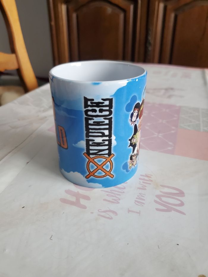 Tasse one piece - photo numéro 3