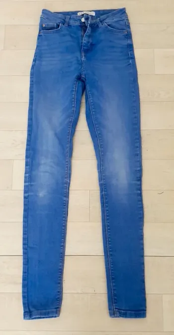 Jean bleu 34 Primark
