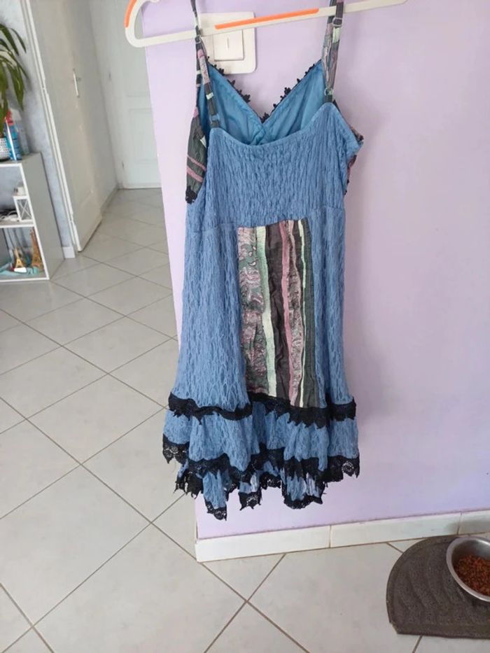 Jolie robe d'été 👗 taille m/l - photo numéro 2