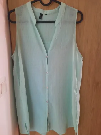 Blouse sans manches