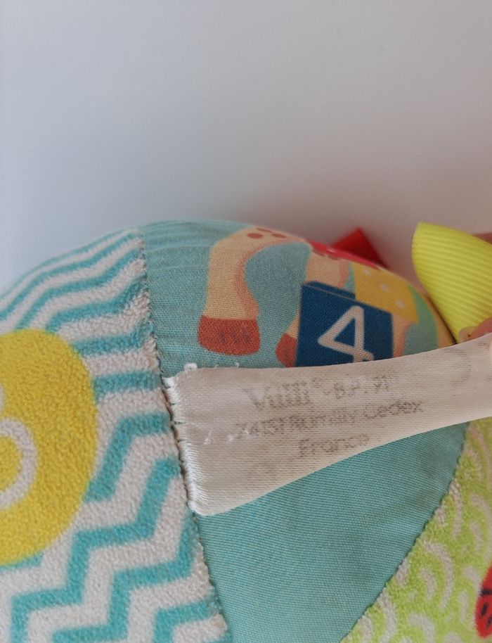 Ballle éveil sensorielle Sophie la girafe, Vulli - photo numéro 9