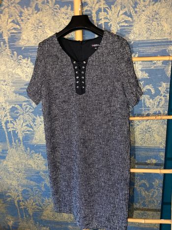 Robe Caroll