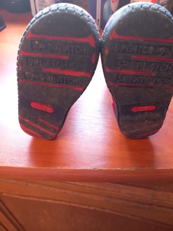 🌈bottes rouge Splatch T24 - photo numéro 5