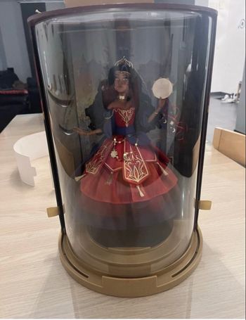 Poupée Esmeralda Disney Designer Collection série Dance en édition limitée