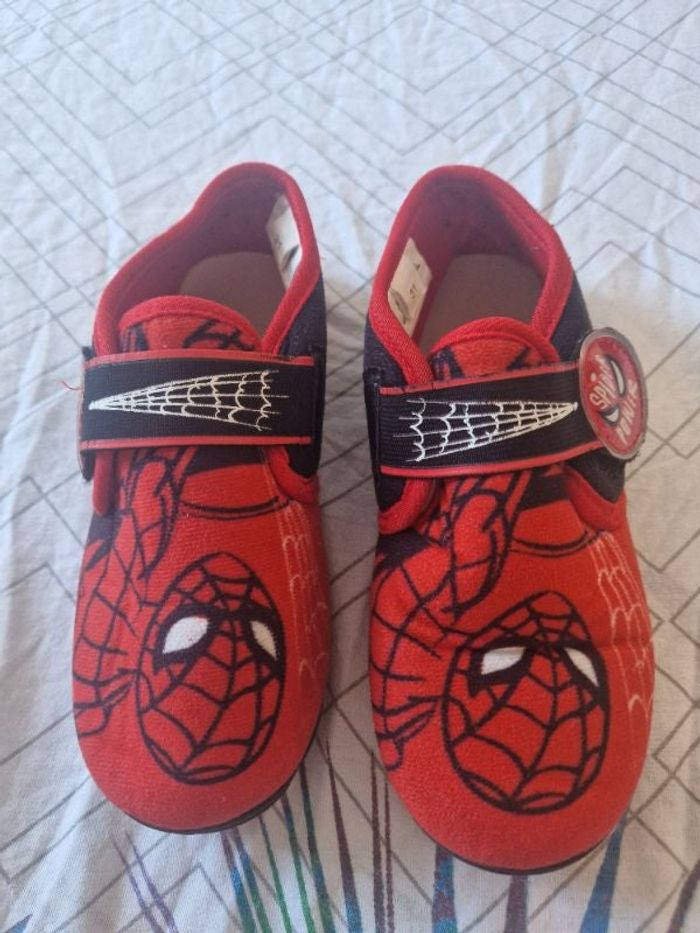 Chausson spiderman