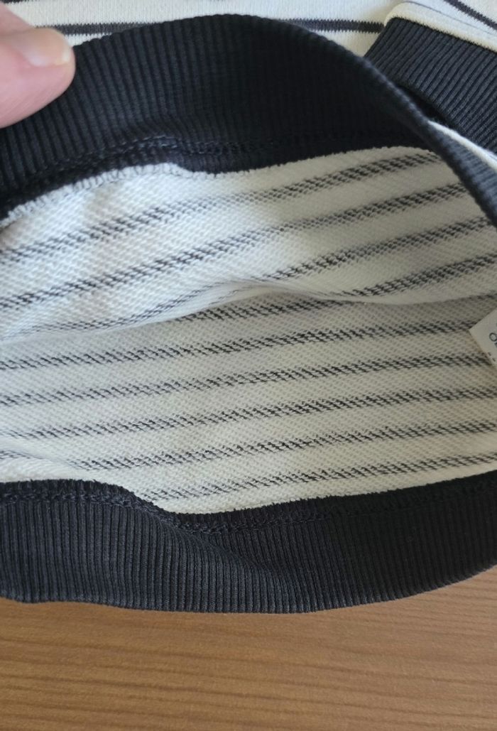 NEUF (non porté)🏷😍🤩💙 superbe pull 9 mois garçon 😍🤩💙 - photo numéro 3