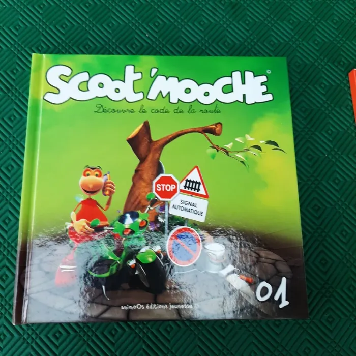 Lot 2 livres Scoot Mooche n° 01 et 02 - photo numéro 2