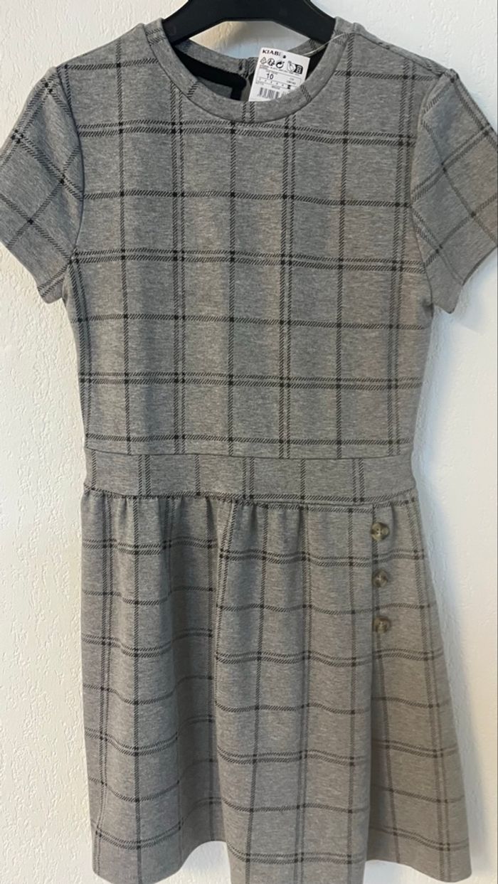 Robe d’hiver 10ans neuve - photo numéro 3