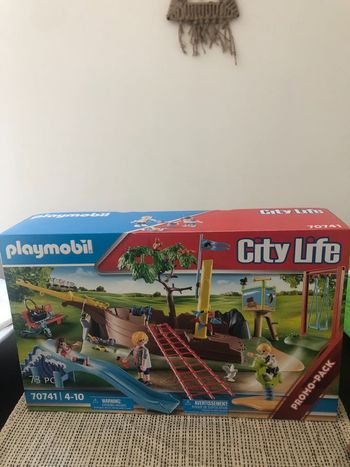 Playmobil 70741 Parc de jeux NEUF