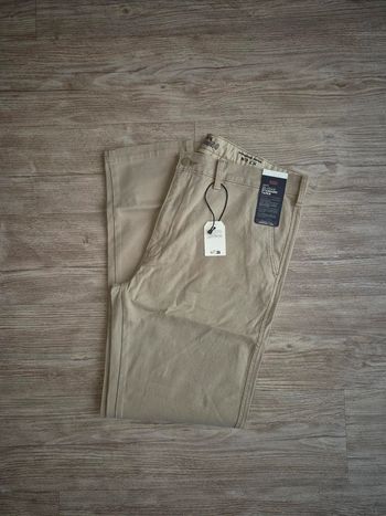 Levi's chino