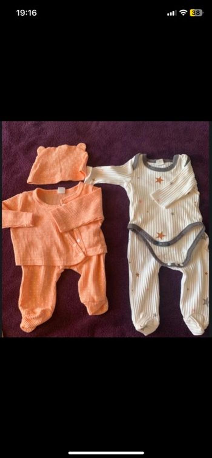 Lot vêtement bébé - photo numéro 3