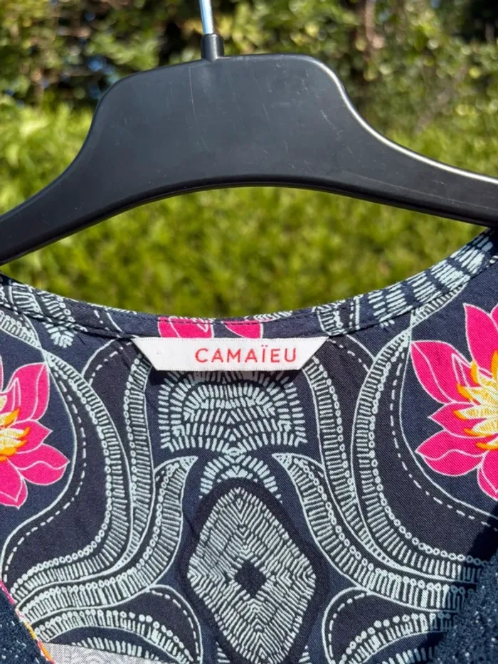 Robe à motif floral avec ceinture – Marque Camaïeu - photo numéro 4