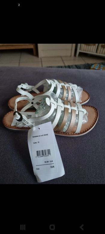 Sandales kickers neuves taille 31
