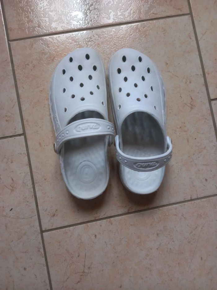 Crocs t35