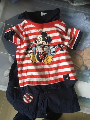 Ensemble été Mickey 6 mois short et tee shirt Disney