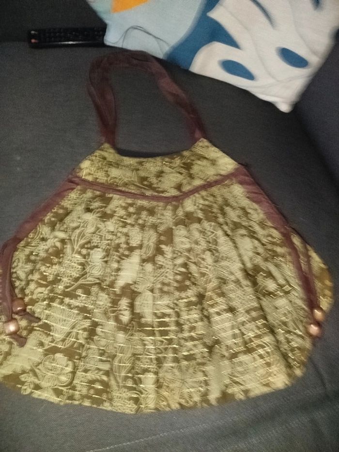 Sac artisanal fabrique en Inde