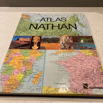 Livre Atlas Nathan