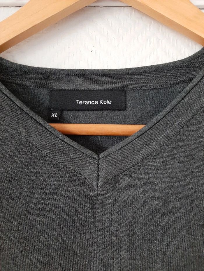 Pull gris - photo numéro 3
