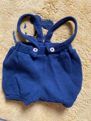 Short tape à l’œil