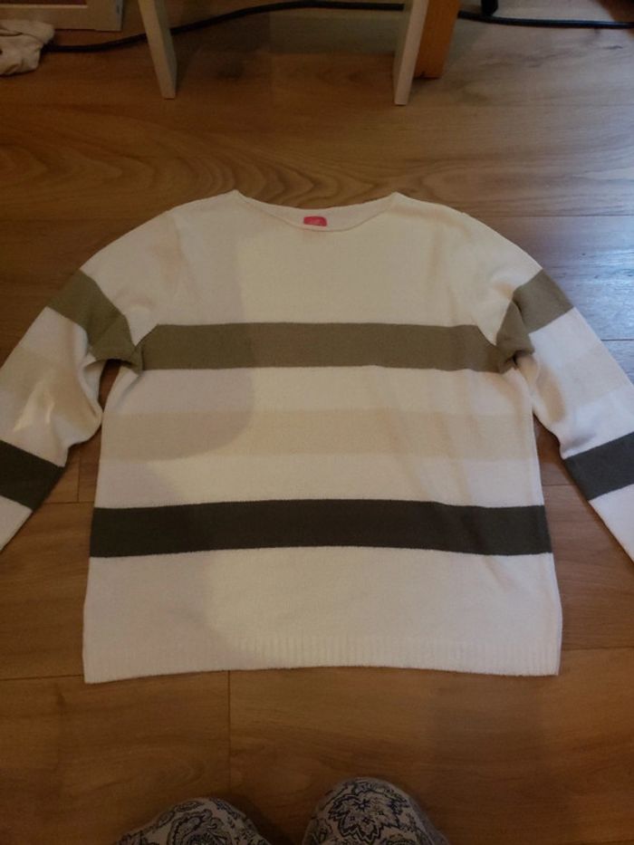 Pull léger taille 4