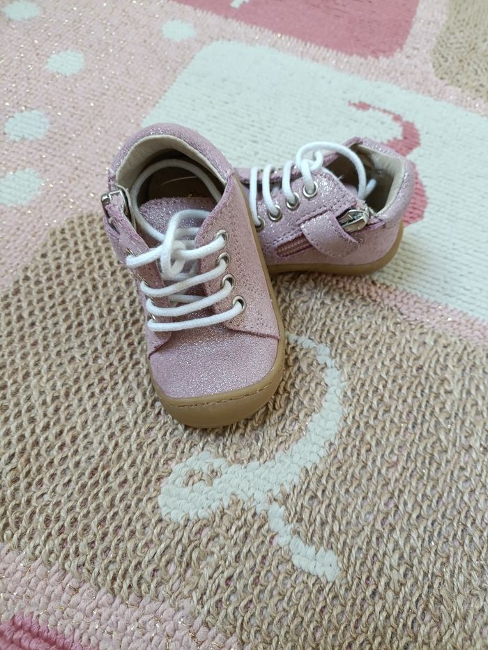 Chaussures neuves - photo numéro 2