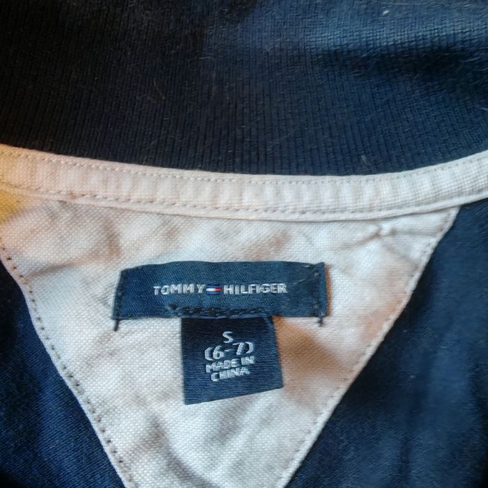 Robe Tommy Hilfiger 6/7ans - photo numéro 2