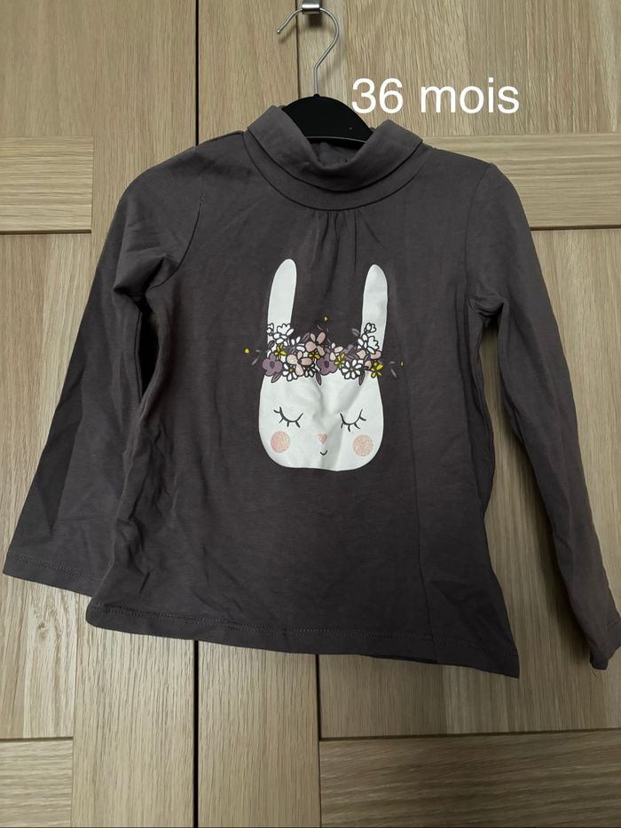 Tee shirt violet lapin col roulé Pat Et Ripaton t.36m