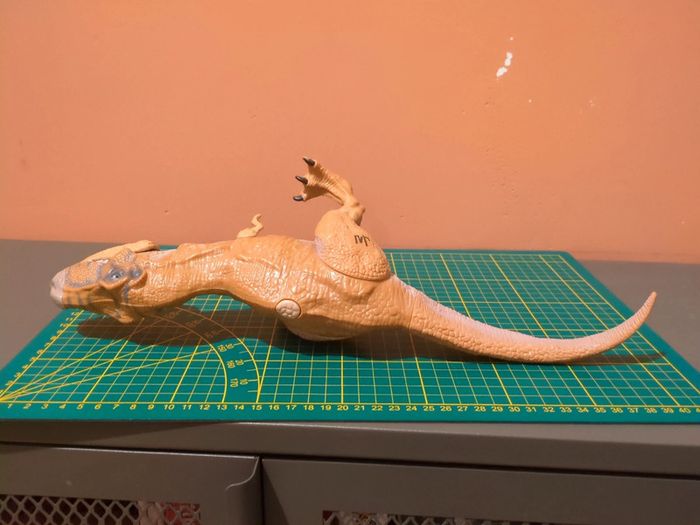 Jurassic World figurine T-Rex Tyrannosaurus - photo numéro 3