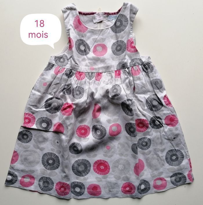 Robe fleurs fille 18 mois cérémonie fête Okaidi - photo numéro 1