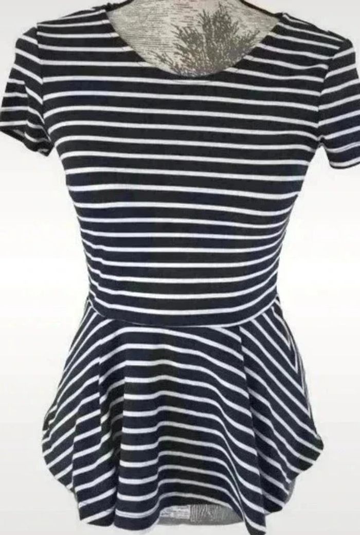 Joli haut moulant XS