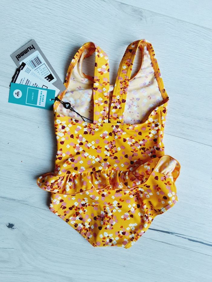 Vêtement bébé fille maillot de bain jaune Hummel 1 an 12 mois Neuf - photo numéro 3