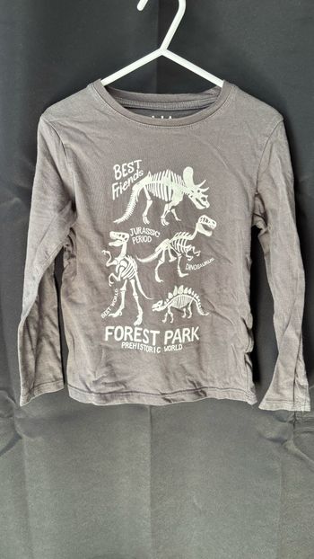 Tee shirt