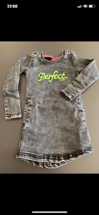 Robe manches longues aspect jean B.nosy taille 18 mois