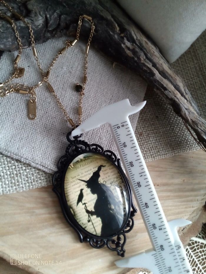 Collier pendentif sorcière et pierre d'obsidienne - photo numéro 3