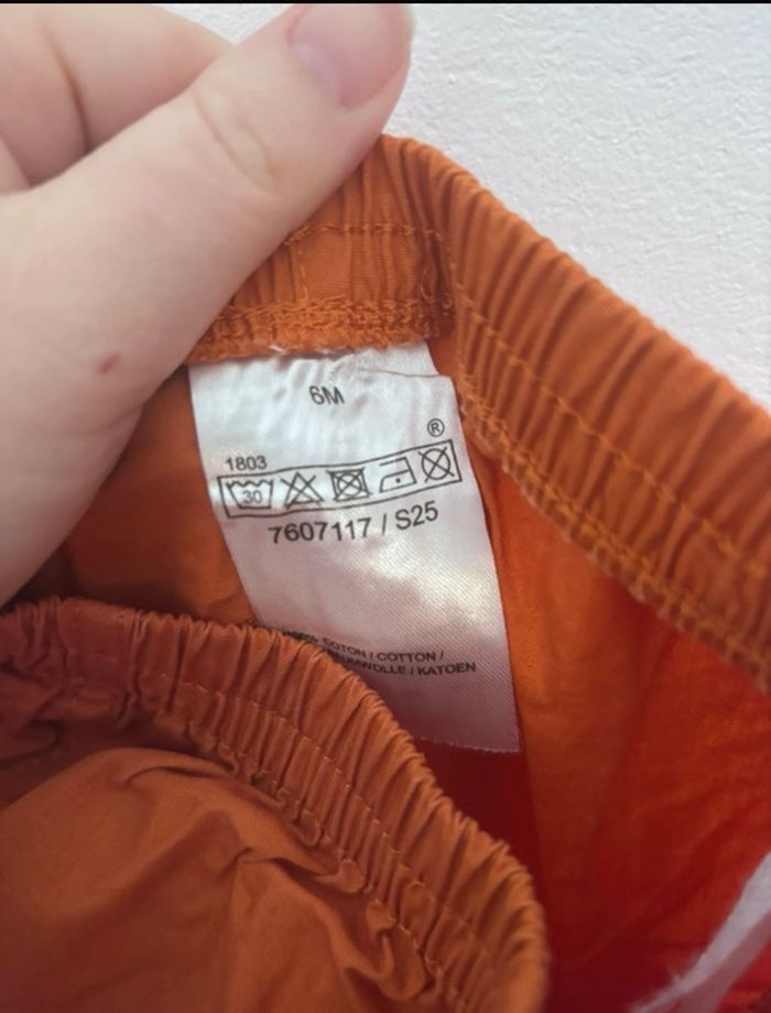 Short marron 6 mois - photo numéro 4